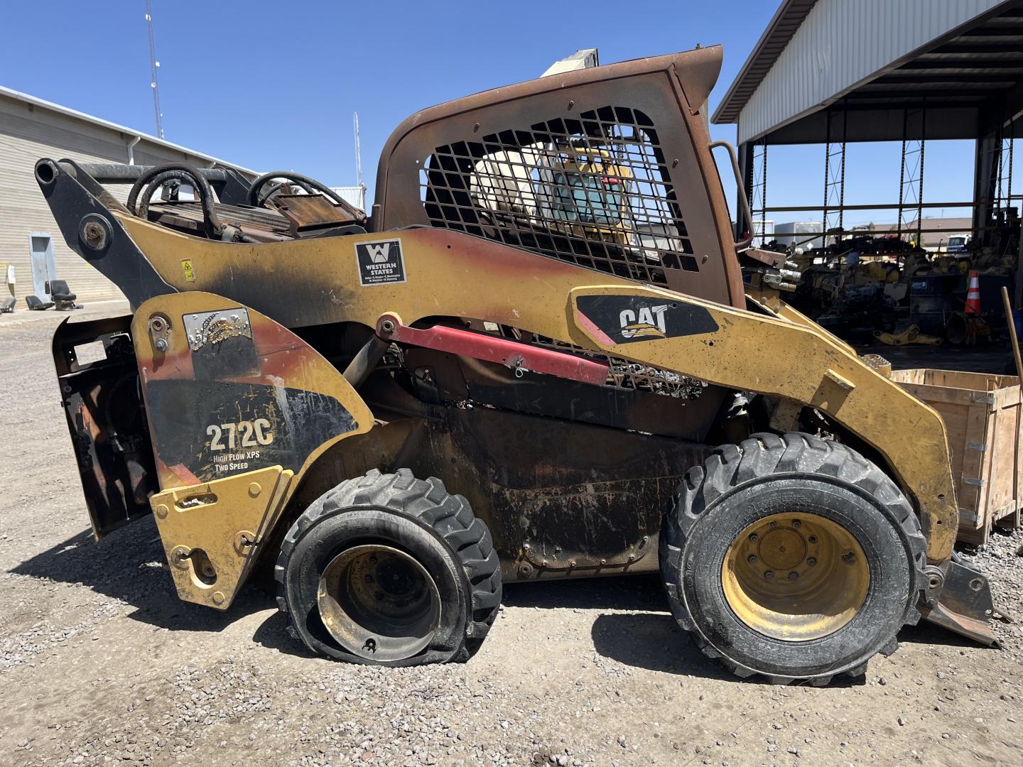 ./imagenes/INVOICE/2019/18065/MINICARGADOR CATERPILLAR 272C (11).JPG